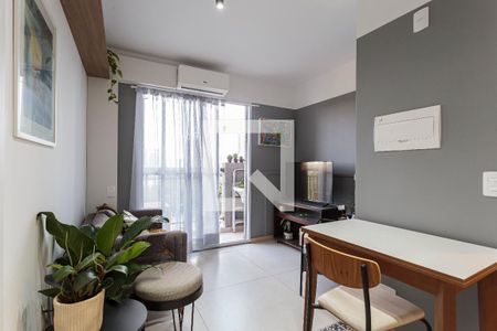 Studio para alugar com 27m², 1 quarto e sem vaga Studio para alugar com 27m², 1 quarto e sem vagaSala