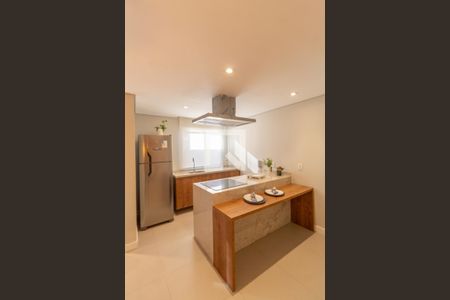 Apartamento à venda com 38m², 2 quartos e 1 vaga Apartamento à venda com 38m², 2 quartos e 1 vagaÁrea Comum - Salão de Festas