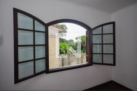 Casa à venda com 350m², 3 quartos e 6 vagasVista da Suíte 2