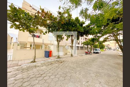 Apartamento para alugar com 75m², 2 quartos e 1 vagaVista da Rua