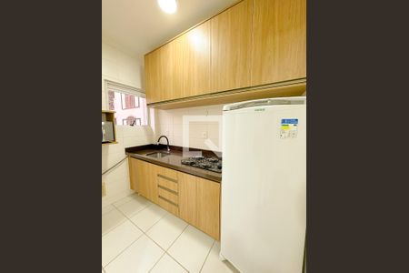 Cozinha de apartamento para alugar com 2 quartos, 75m² em Canasvieiras, Florianópolis