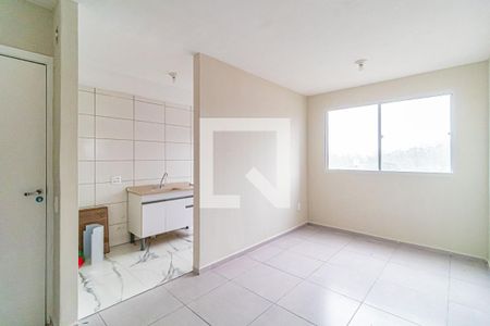Sala de apartamento para alugar com 2 quartos, 40m² em Jardim Gilda Maria, São Paulo
