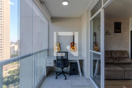 Apartamento à venda com 35m², 1 quarto e 1 vaga Apartamento à venda com 35m², 1 quarto e 1 vagaVaranda Sala