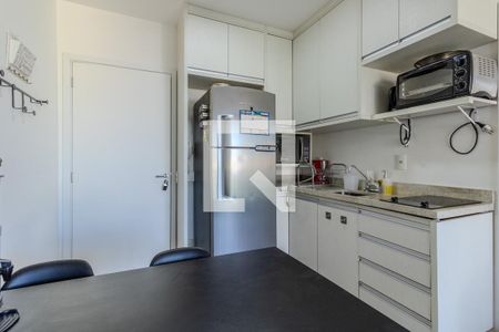 Cozinha de apartamento à venda com 1 quarto, 35m² em Real Parque, São Paulo