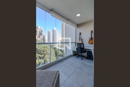 Apartamento à venda com 35m², 1 quarto e 1 vaga Apartamento à venda com 35m², 1 quarto e 1 vagaVaranda Sala