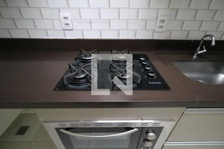 Apartamento à venda com 51m², 2 quartos e 1 vagaCozinha - Cooktop