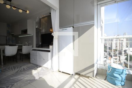 Apartamento à venda com 48m², 2 quartos e 1 vagaVaranda/Serviço