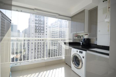 Apartamento à venda com 48m², 2 quartos e 1 vagaVaranda/Serviço