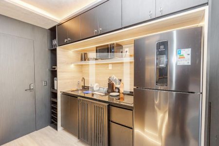 Cozinha de kitnet/studio para alugar com 1 quarto, 32m² em Jardim das Acácias, São Paulo