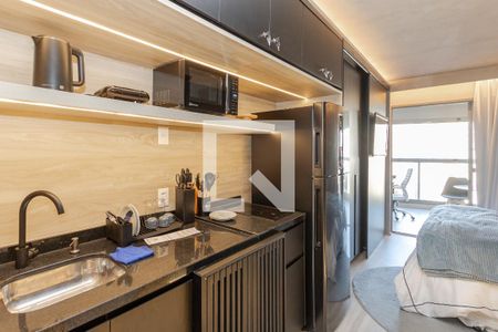 Cozinha de kitnet/studio para alugar com 1 quarto, 32m² em Jardim das Acácias, São Paulo