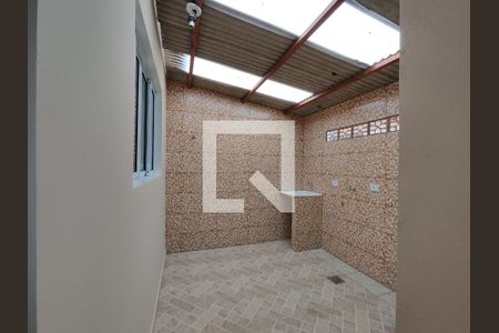 Área de Serviço de casa para alugar com 2 quartos, 64m² em Vila Romanópolis, Ferraz de Vasconcelos
