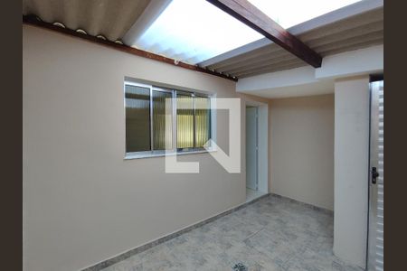 Casa para alugar com 65m², 2 quartos e 1 vagaÁrea de Serviço