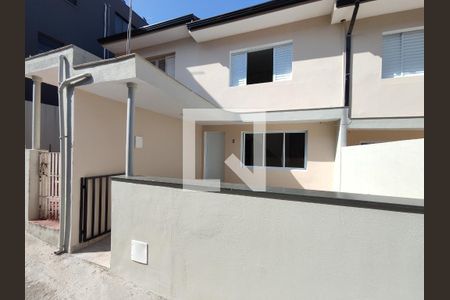 Casa para alugar com 65m², 2 quartos e 1 vagaFachada