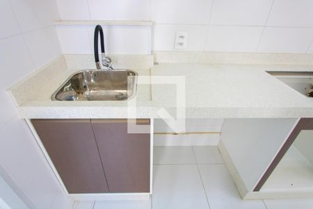 Apartamento à venda com 35m², 2 quartos e 1 vaga Apartamento à venda com 35m², 2 quartos e 1 vagaCozinha/Área de serviço