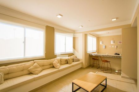 Apartamento à venda com 35m², 2 quartos e 1 vaga Apartamento à venda com 35m², 2 quartos e 1 vagaÁrea comum - Salão de festas