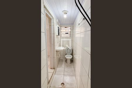 Casa para alugar com 75m², 1 quarto e 1 vaga Casa para alugar com 75m², 1 quarto e 1 vagaBanheiro