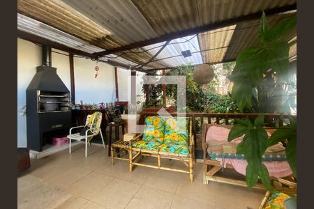 Casa à venda com 99m², 2 quartos e 3 vagasÁrea comum