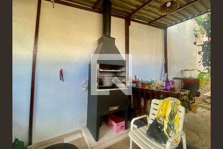 Casa à venda com 99m², 2 quartos e 3 vagasChurrasqueira