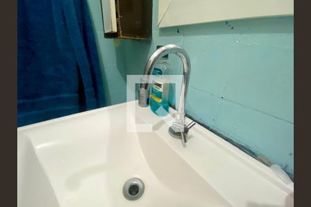 Casa à venda com 99m², 2 quartos e 3 vagasBanheiro