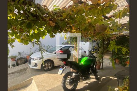 Casa à venda com 99m², 2 quartos e 3 vagasGaragem