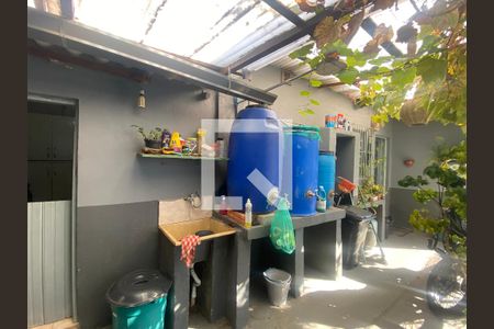 Casa à venda com 99m², 2 quartos e 3 vagasÁrea comum