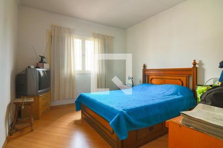 Casa à venda com 3 quartos, 200m² em Campo Belo, São Paulo