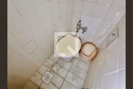 Apartamento à venda com 100m², 3 quartos e sem vagaBanheiro serviço