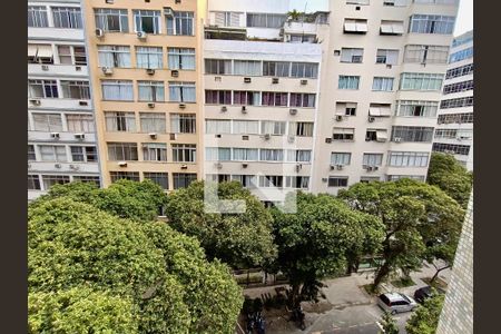 Sala vista de apartamento à venda com 3 quartos, 100m² em Copacabana, Rio de Janeiro