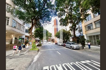 Apartamento à venda com 100m², 3 quartos e sem vagaVista da Rua