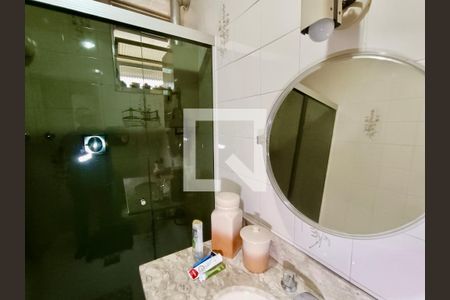 Apartamento à venda com 100m², 3 quartos e sem vagaBanheiro social