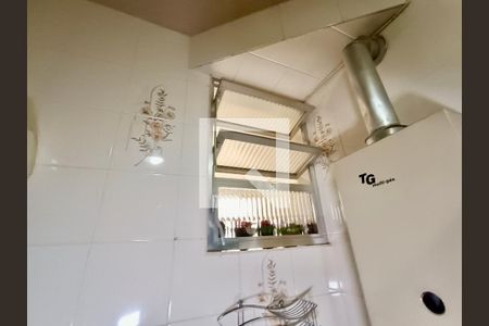 Apartamento à venda com 100m², 3 quartos e sem vagaBanheiro social