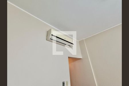 Sala de apartamento à venda com 3 quartos, 100m² em Copacabana, Rio de Janeiro