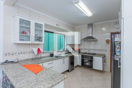 Casa à venda com 168m², 3 quartos e 4 vagasCopa e cozinha