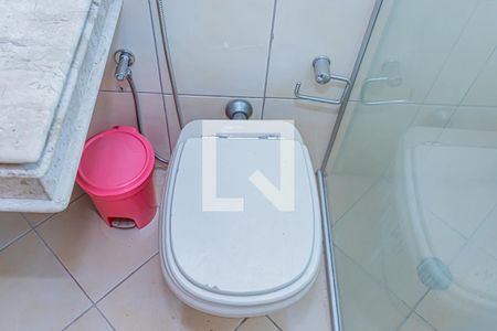 Casa à venda com 168m², 3 quartos e 4 vagasBanheiro suite