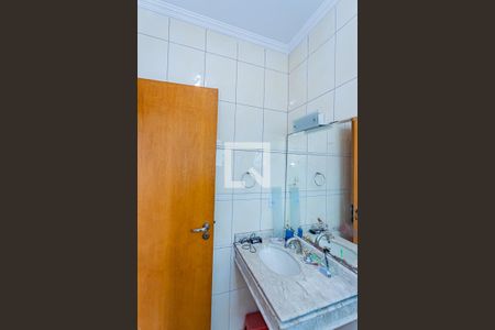 Casa à venda com 168m², 3 quartos e 4 vagasBanheiro suite