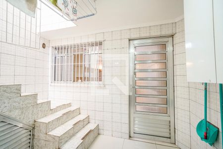 Casa para alugar com 250m², 2 quartos e 1 vagaQuintal