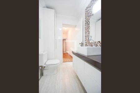 Casa para alugar com 250m², 2 quartos e 1 vagaBanheiro