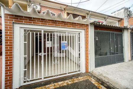 Casa para alugar com 250m², 2 quartos e 1 vagaFachada