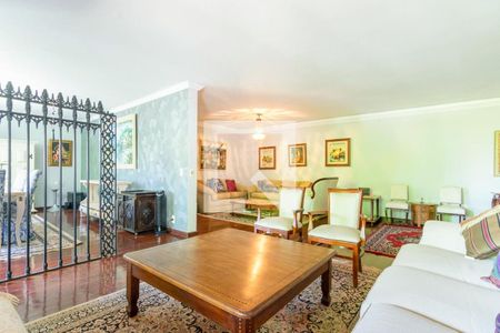 Casa à venda com 482m², 6 quartos e 5 vagas