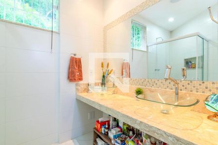 Casa à venda com 482m², 6 quartos e 5 vagas