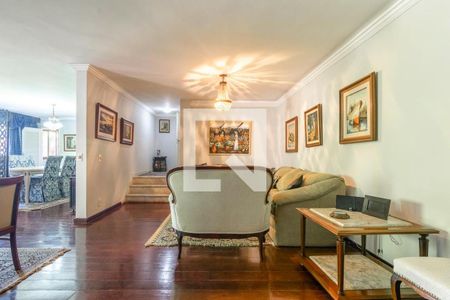 Casa à venda com 482m², 6 quartos e 5 vagas