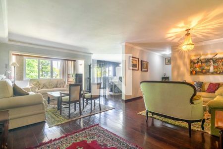 Casa à venda com 482m², 6 quartos e 5 vagas