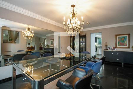 Sala de Jantar de casa à venda com 4 quartos, 800m² em Sumaré, São Paulo