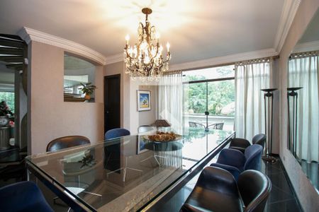 Sala de Jantar de casa à venda com 4 quartos, 800m² em Sumaré, São Paulo