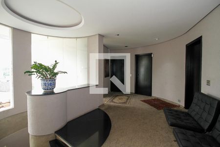 Corredor de casa à venda com 4 quartos, 800m² em Sumaré, São Paulo