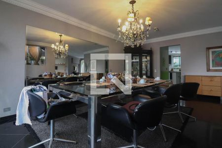 Casa à venda com 800m², 4 quartos e 10 vagas