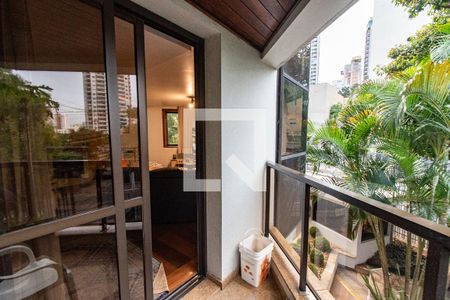 Varanda da sala de apartamento à venda com 4 quartos, 220m² em Vila Mariana, São Paulo