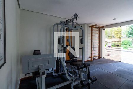 Apartamento à venda com 220m², 4 quartos e 3 vagasAcademia