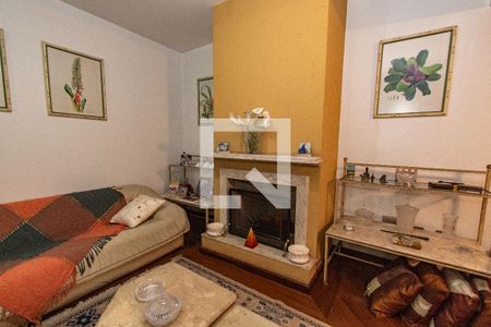 Lareira de apartamento à venda com 4 quartos, 220m² em Vila Mariana, São Paulo