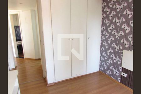 Apartamento à venda com 75m², 2 quartos e 2 vagasQuarto 2